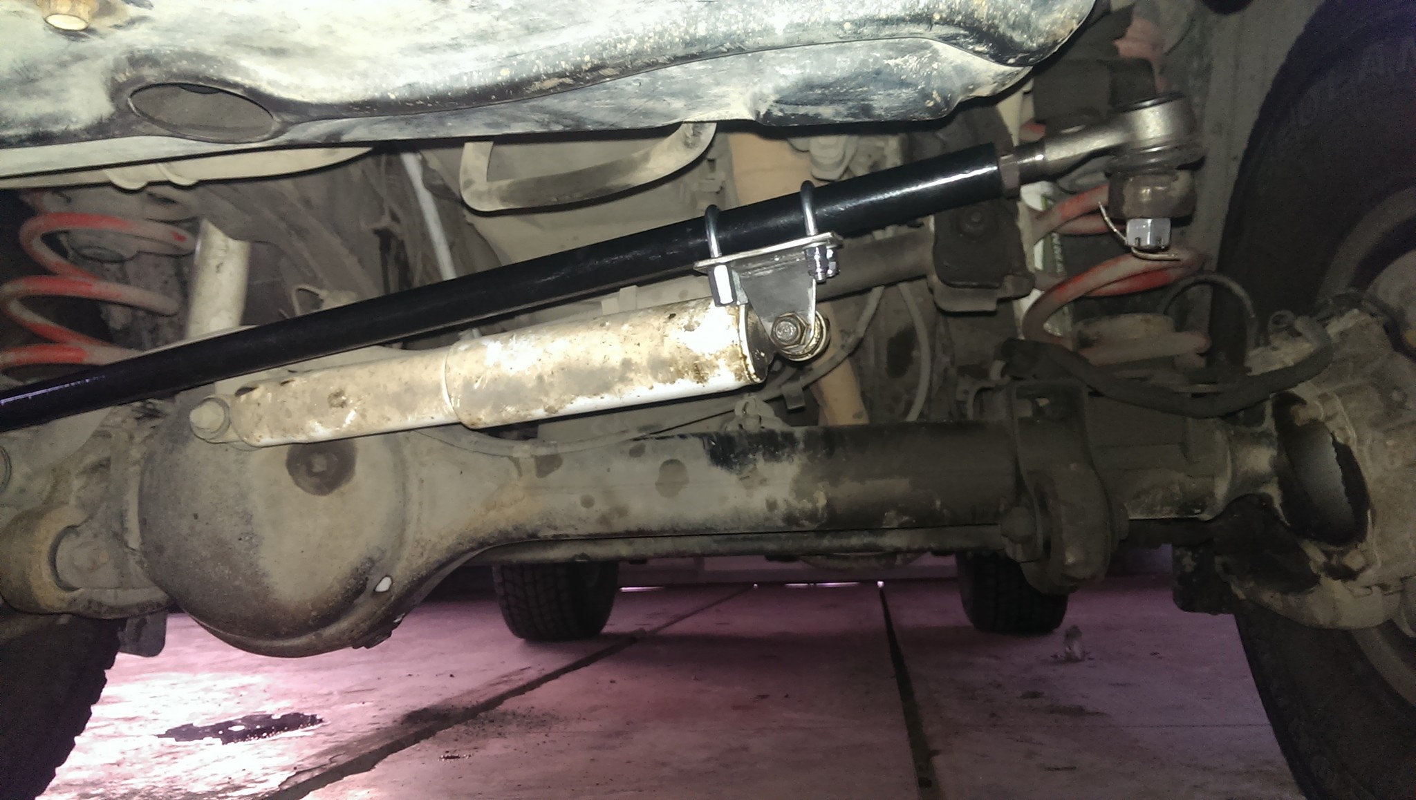 Передняя регулируемая тяга для Nissan Patrol Y60/61